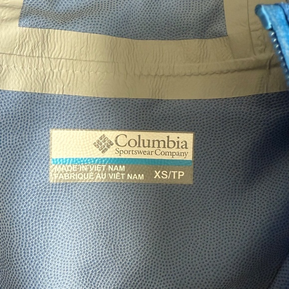 Columbia PFG Lightweight Hooded Jacket - Picture 9 of 12